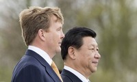 China boosts ties with the Netherlands